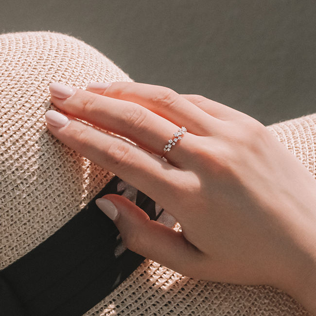 Happy diamond cluster ring